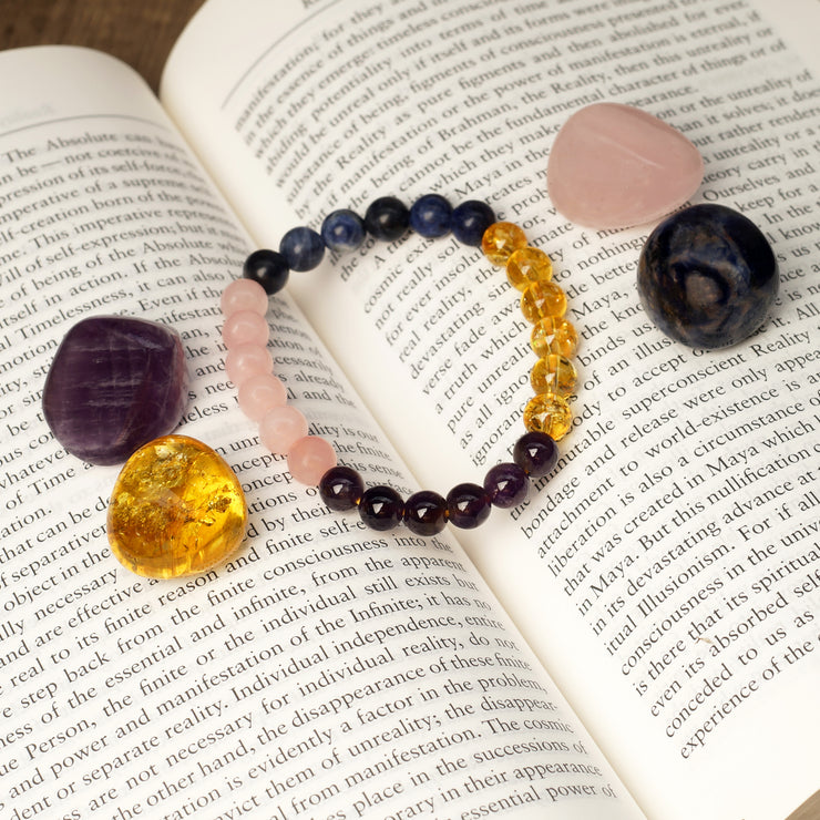 Healing Crystal Set for Sleep - 7 inch Stretchable unisex bracelet with Amethyst, Citrine, Sodalite and Rose Quartz Palm Stones for better sleep, good dreams, spiritual awareness & overall well-being